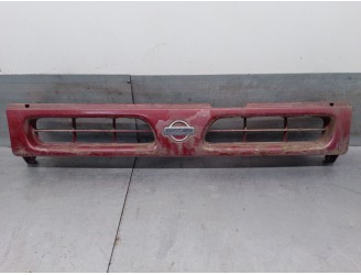 Recambio de rejilla delantera para nissan terrano ii (r20) 2.7 td 4wd referencia OEM IAM 623100F000 623100F025 