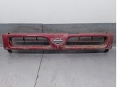 Recambio de rejilla delantera para nissan terrano ii (r20) 2.7 td 4wd referencia OEM IAM 623100F000 623100F025 