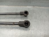 Replacement trunk / tailgate shock absorbers for Toyota Yaris (_p13_) 1.5 (nsp131_) OEM IAM reference 689600D170 689500D210