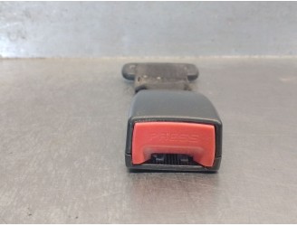 Recambio de enganche cinturon para mini mini countryman (f60) cooper referencia OEM IAM 72117215744 72117215744 