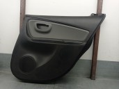 Recambio de guarnecido puerta trasera derecha para toyota yaris (_p13_) 1.5 (nsp131_) referencia OEM IAM 676300DE0026 676300DE00