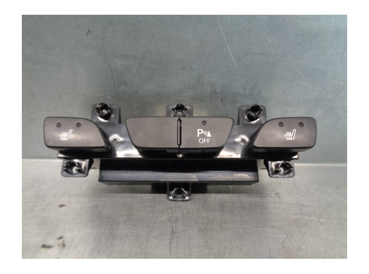 Replacement dashboard controls for Hyundai ix35 1.7 CRDi CAT OEM IAM reference 933102Y100 