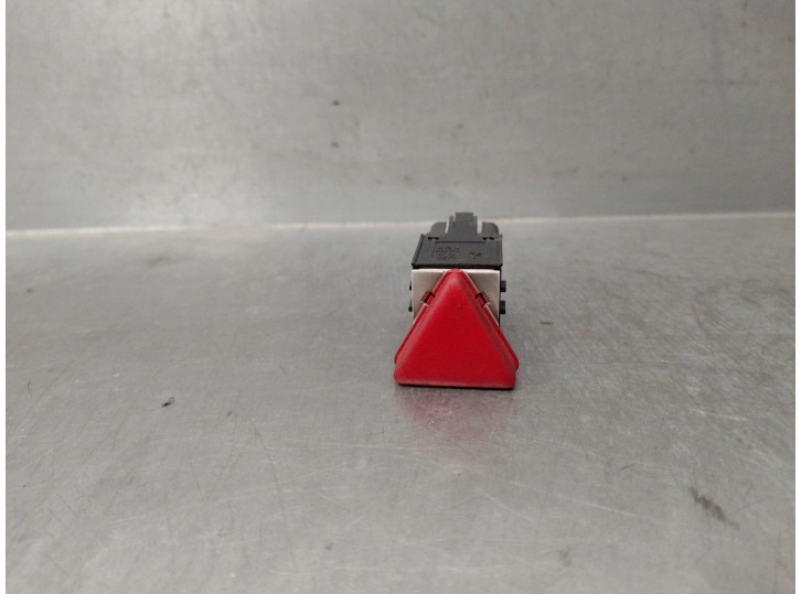 Recambio de piloto delantero izquierdo para » otros... 3.9t 17s 120 m-bus vespino 130e referencia OEM IAM 1k0953509A 8 MERCEDES