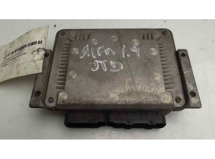 Replacement engine ECU for Alfa Romeo 147 (190) 1.9 JTD Distinctive OEM IAM reference 281010332 93741WAA BOSCH