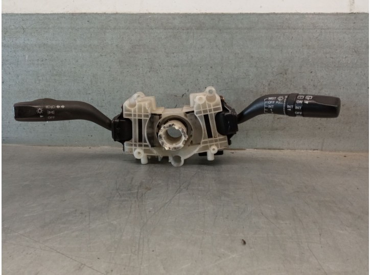 Recambio de mando luces para mazda 626 berlina (gf) 2.0 16v cat referencia OEM IAM 17B122 17B122 