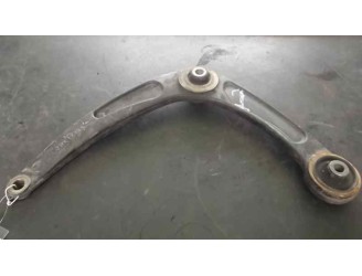 Recambio de brazo suspension inferior delantero izquierdo para peugeot 307 break / sw (s1) break xs referencia OEM IAM 3520S2 89