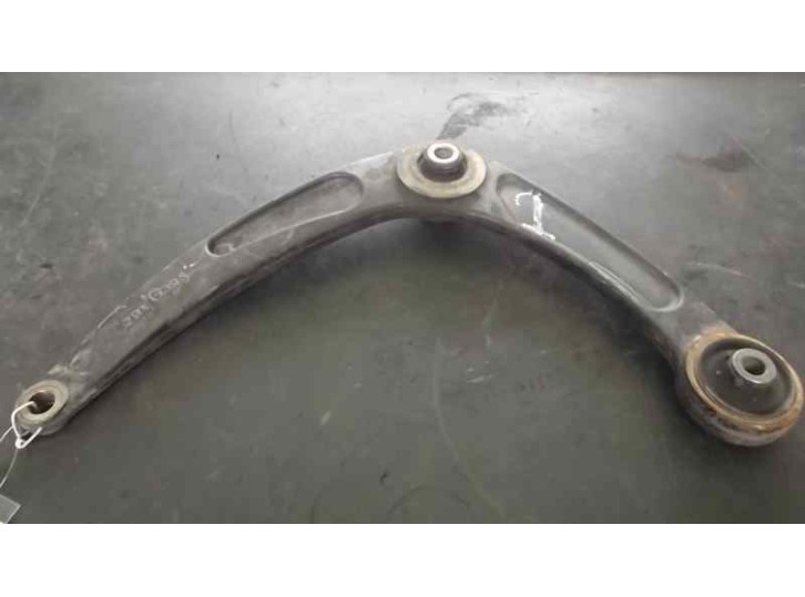 Recambio de brazo suspension inferior delantero izquierdo para peugeot 307 break / sw (s1) break xs referencia OEM IAM 3520S2 89