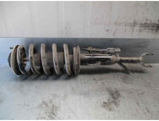 Recambio de amortiguador delantero derecho para audi a6 berlina (4b2) 2.5 v6 24v tdi referencia OEM IAM 4B0412032 DA96425 KYB