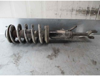 Recambio de amortiguador delantero izquierdo para audi a6 berlina (4b2) 2.5 v6 24v tdi referencia OEM IAM 4B3413031P DA96427 KYB