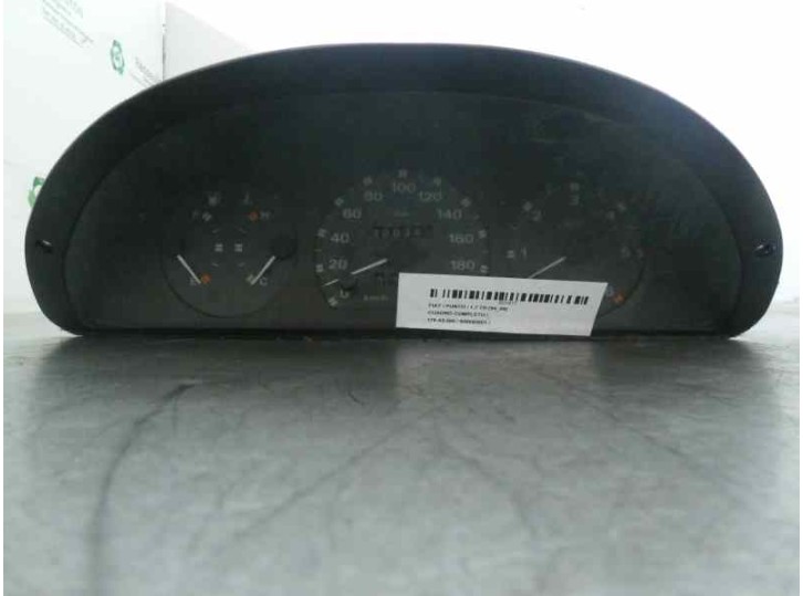 Recambio de cuadro instrumentos para fiat punto berl. (176) 1.7 turbodiesel referencia OEM IAM 606082001 6062190030 