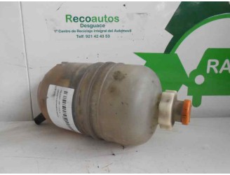 Recambio de deposito expansion para peugeot 205 berlina 1.1 mito referencia OEM IAM 9153890580 4091 