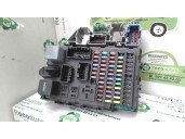 Recambio de caja reles / fusibles para jaguar x-type 2.2 d executive referencia OEM IAM 4X4314B681AA 6057 