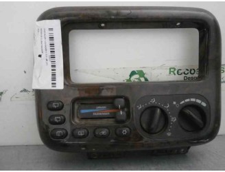 Recambio de mando calefaccion / aire acondicionado para chrysler voyager (gs) 3.3 cat referencia OEM IAM P4677337S 2046B 