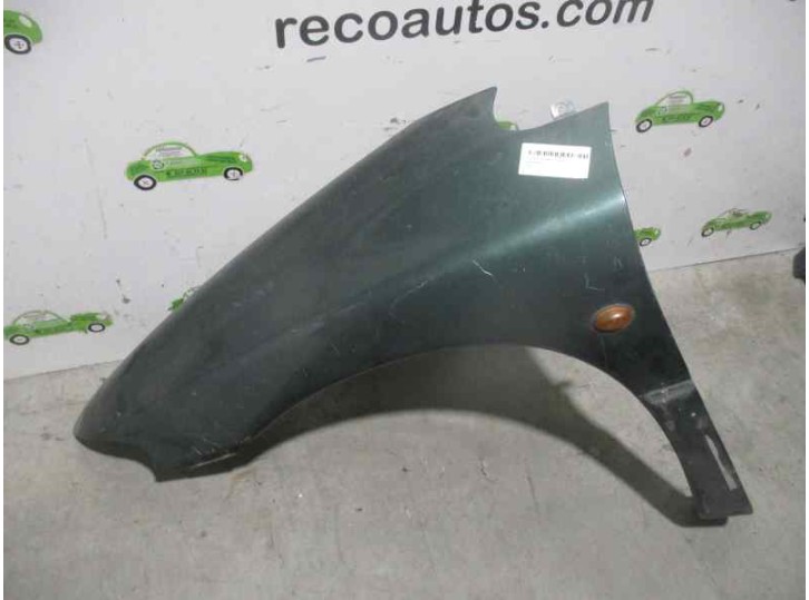Recambio de aleta delantera izquierda para chrysler voyager (gs) 3.3 cat referencia OEM IAM 4882293 VERDE 