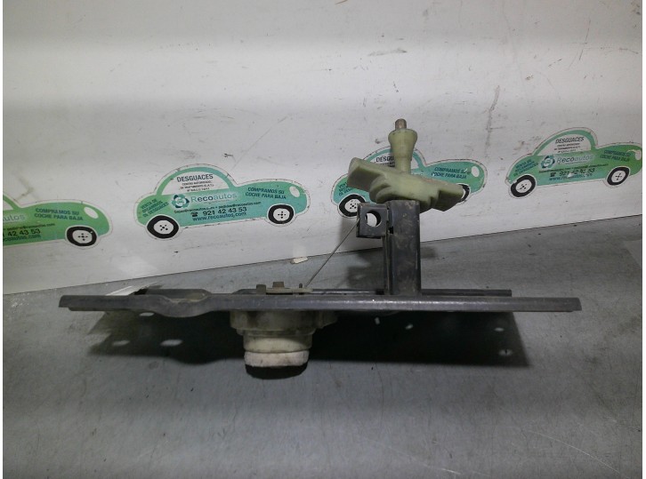 Recambio de util rueda repuesto para chrysler voyager (gs) 3.3 cat referencia OEM IAM 4716983 6581 