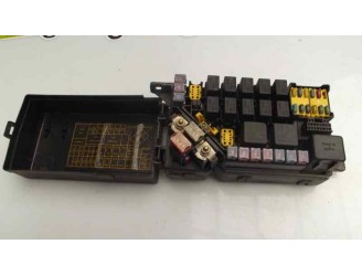 Recambio de caja reles / fusibles para kia carnival referencia OEM IAM 35254 35254 MOLEX