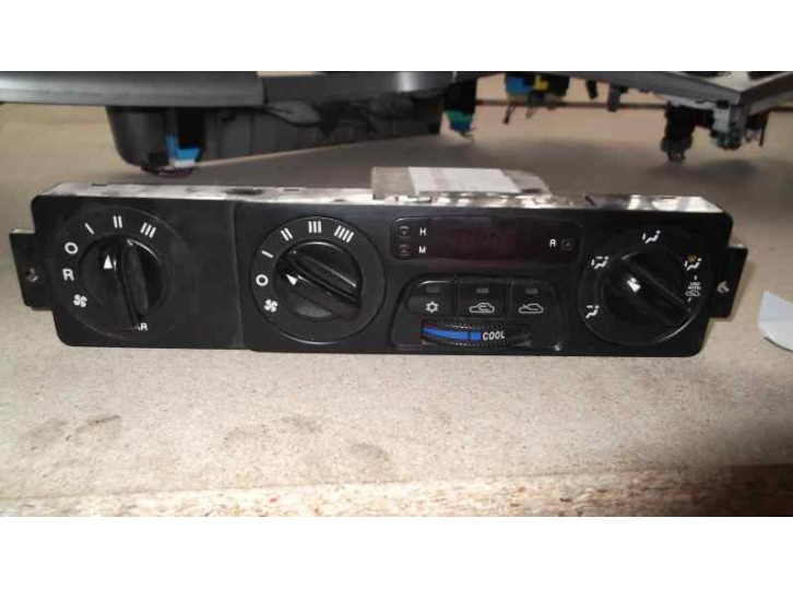 Recambio de mando climatizador para kia carnival referencia OEM IAM 6782 6782 