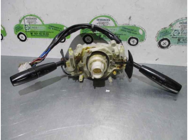 Replacement light switch for Kia Carnival OEM IAM reference 6784 6784 