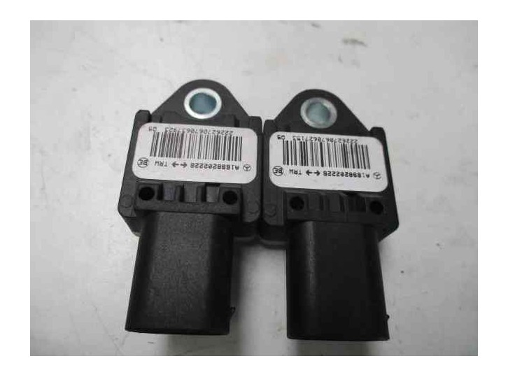 Recambio de sensor airbag para mercedes-benz clase a (w169) 1.5 cat referencia OEM IAM A1698202226 A1698202226 TRW