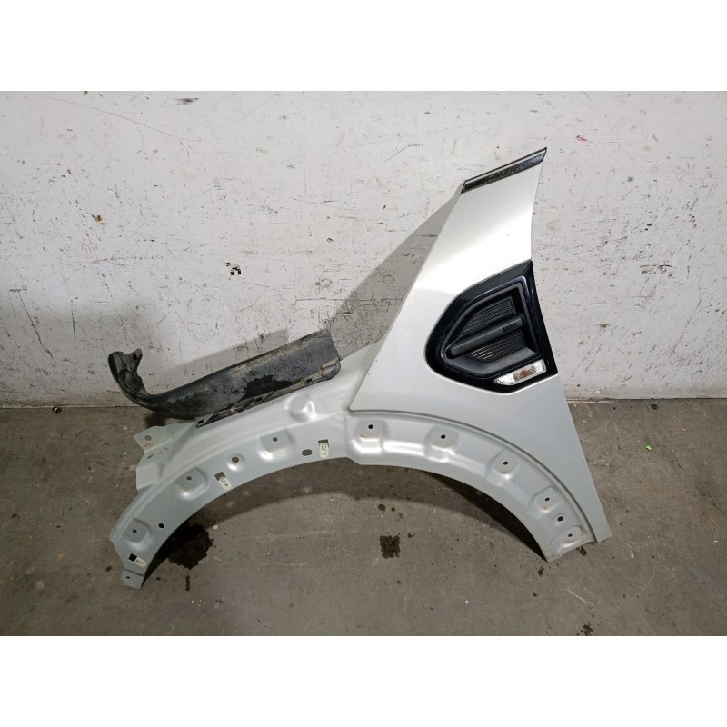 Recambio de aleta delantera izquierda para mini mini countryman (f60) cooper referencia OEM IAM 41007449377 41007449377 