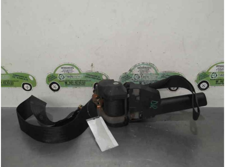 Replacement front right seat belt for Alfa Romeo 146 1.6 cat OEM IAM reference 7538 5 DOORS