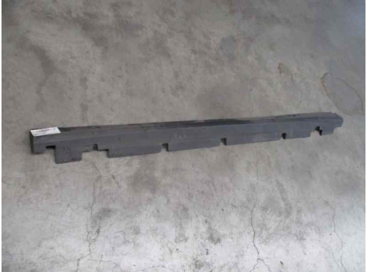 Recambio de faldon lateral para alfa romeo 146 1.6 cat referencia OEM IAM 7595 7595 