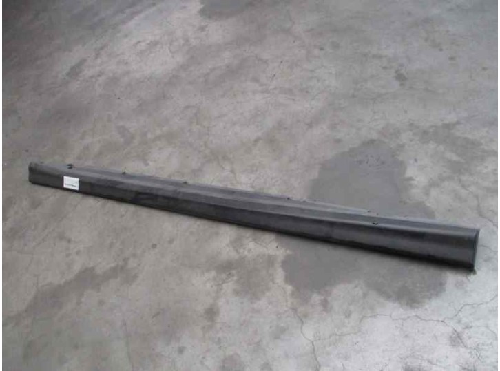 Recambio de faldon lateral para alfa romeo 146 1.6 cat referencia OEM IAM 7596 7596 