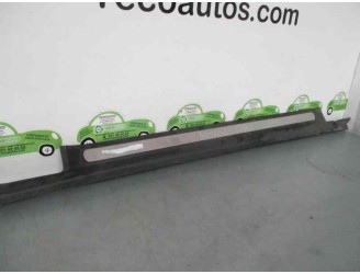 Recambio de embellecedor lateral para mercedes-benz clase c (w203) sportcoupe 2.2 cdi cat referencia OEM IAM 8001 8001 203680283