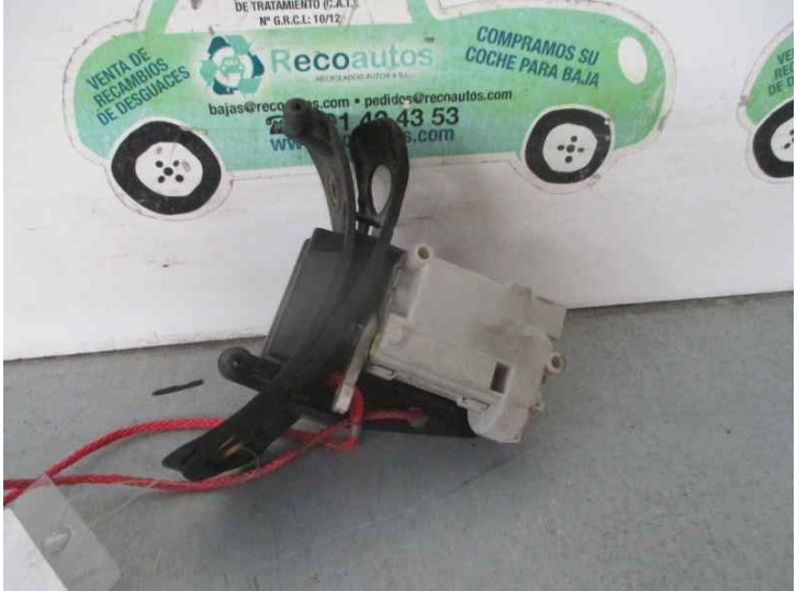 Replacement fuel filler flap for Alfa Romeo 159 (140) 1.9 JTD CAT OEM IAM reference FUEL FILLER FLAP RELEASE MOTOR 