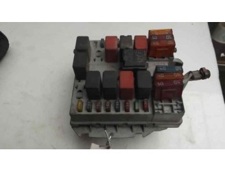 Recambio de caja reles / fusibles para alfa romeo 147 (190) 1.9 jtd distinctive referencia OEM IAM 46558760  