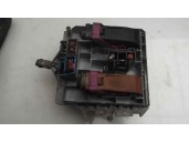 Recambio de caja reles / fusibles para alfa romeo 147 (190) 1.9 jtd distinctive referencia OEM IAM 46558760  
