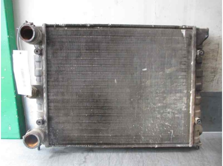 Recambio de radiador agua para seat terra furgoneta referencia OEM IAM 867121253F 111945Z VALEO