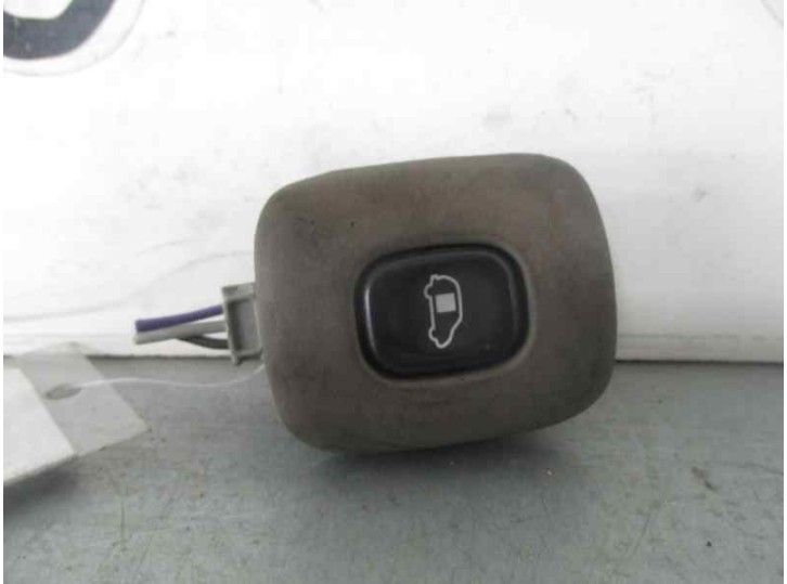 Recambio de botones salpicadero para chrysler voyager (rg) 3.3 grand voyager limited awd referencia OEM IAM 30505L  