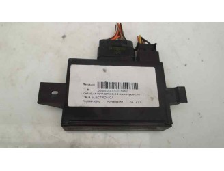 Recambio de caja electronica para chrysler voyager (rg) 3.3 grand voyager limited awd referencia OEM IAM TRH03913055D P04686687A