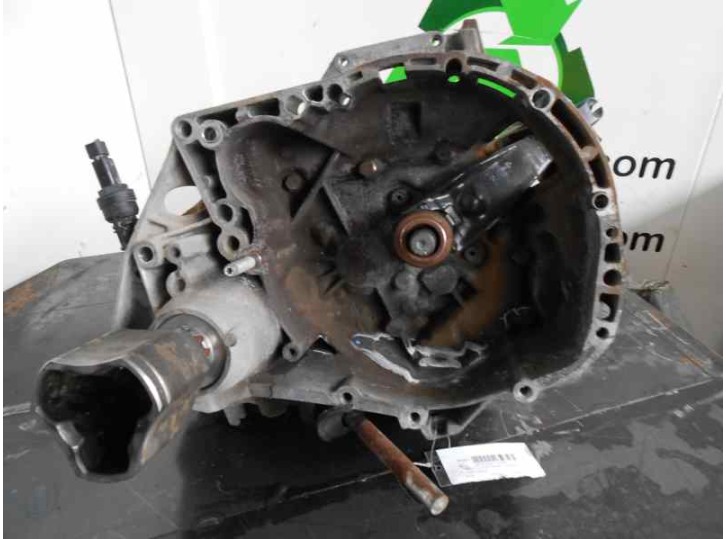 Recambio de caja cambios para renault clio ii fase i (b/cbo) 1.4 rt b/cboc referencia OEM IAM JB1186 C002309 CESTA 1
