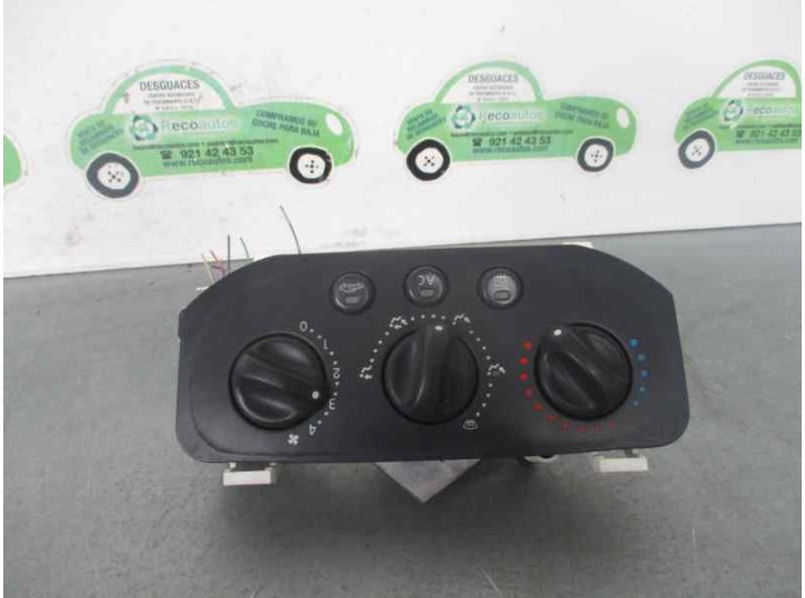 Recambio de mando calefaccion / aire acondicionado para renault clio ii fase i (b/cbo) 1.4 rt b/cboc referencia OEM IAM 77010475