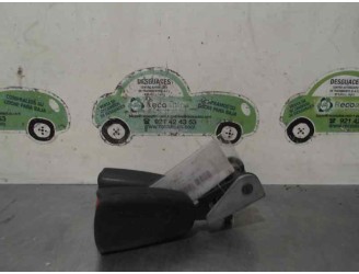 Recambio de enganche cinturon para saab 9-3 berlina 2.2 tid se referencia OEM IAM 5010335  5 PUERTAS