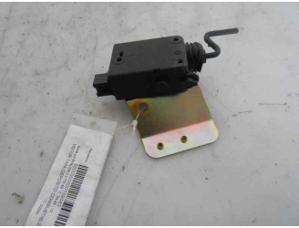 Recambio de motor tapa deposito combustible para saab 9-3 berlina 2.2 tid se referencia OEM IAM 4493300T 
