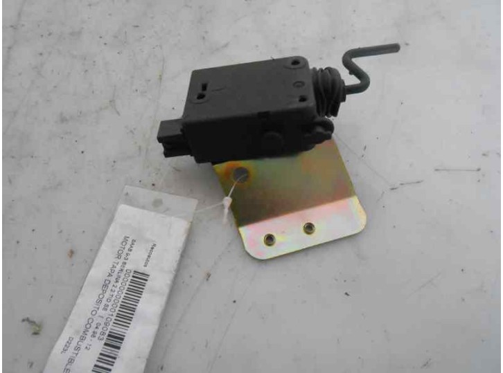 Recambio de motor tapa deposito combustible para saab 9-3 berlina 2.2 tid se referencia OEM IAM 4493300T 