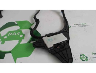 Recambio de antena para mercedes-benz clase cl (w215) coupe 500 (215.375) referencia OEM IAM 2158201875 