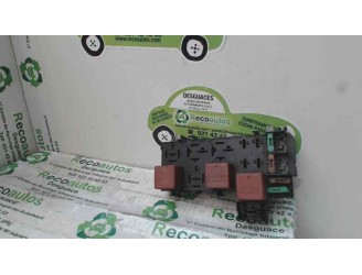Recambio de caja reles / fusibles para renault megane i coupe fase 2 (da..) 1.6 16v expression referencia OEM IAM 7703297193 
