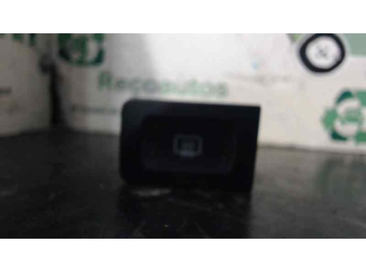 Recambio de boton luneta para volkswagen golf iv berlina (1j1) highline referencia OEM IAM 1J0959621C  