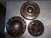 Recambio de kit embrague para renault trafic combi (ab 4.01) 2.0 dci diesel cat referencia OEM IAM 641455 8200474648F 