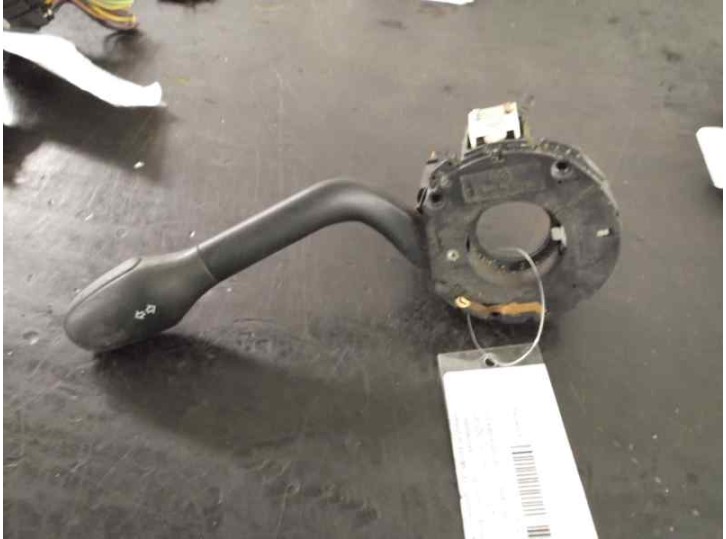 Recambio de mando intermitentes para volkswagen golf iii berlina (1h1) gti referencia OEM IAM 1H6953503AB BOSCH 0280220130