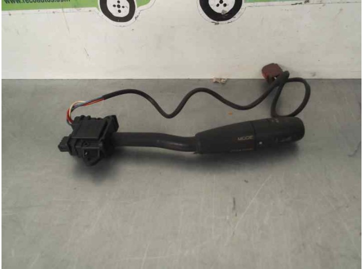 Recambio de mando radio volante para peugeot 406 berlina (s1/s2) stdt referencia OEM IAM 96343806ZL 