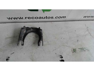 Recambio de brazo suspension superior delantero derecho para peugeot 407 st sport referencia OEM IAM 3521J8 