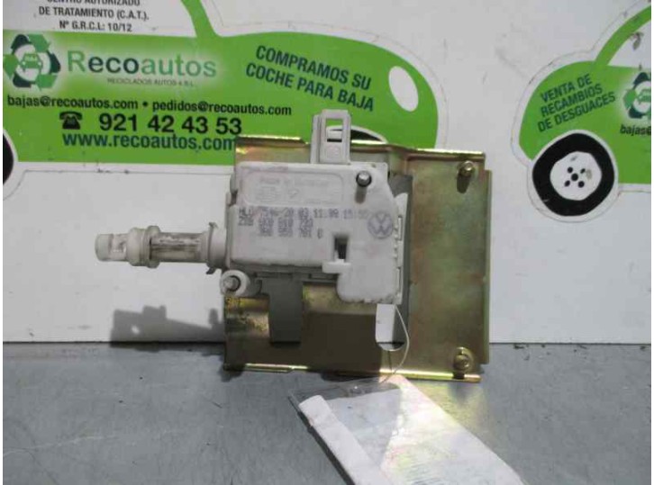 Recambio de cerradura puerta deposito combustible para seat ibiza (6k1) signo referencia OEM IAM ZSB6KO810733 ZSB6KO810733 3 PUE