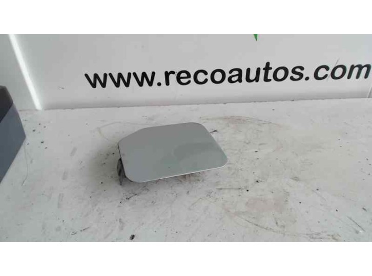 Replacement exterior fuel cap for Hyundai Galloper Santano 2.0 105 hp. OEM IAM reference 71563M2000 GREY