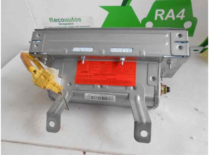 Replacement front right airbag for Hyundai Elantra (XD) 2.0 CAT OEM IAM reference B0252300 
