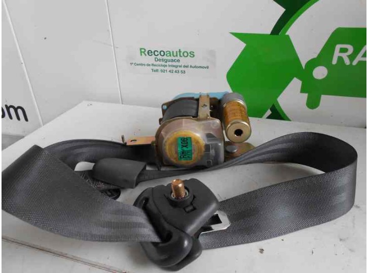 Recambio de cinturon seguridad delantero derecho para hyundai elantra (xd) 2.0 cat referencia OEM IAM 888802D700OH 888802D700OH 